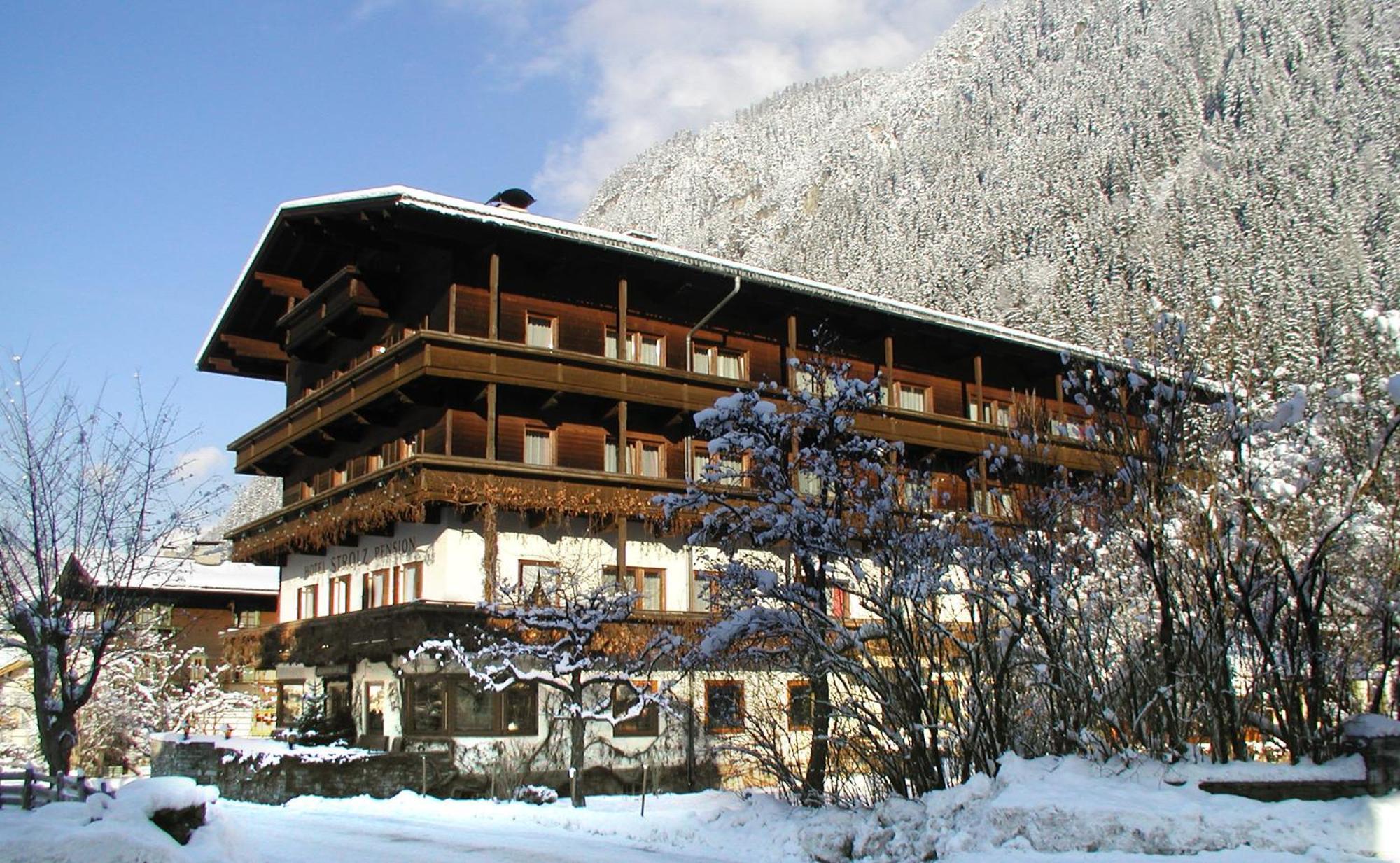 Hotel-Pension Strolz Mayrhofen Zewnętrze zdjęcie
