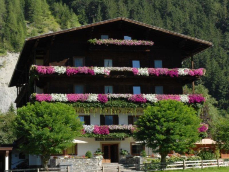 Hotel-Pension Strolz Mayrhofen Zewnętrze zdjęcie